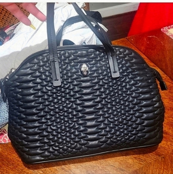 🍁🍂VERY RARE VINTAGE BETSEY JOHNSON SKULL SATCHEL - Picture 1 of 8